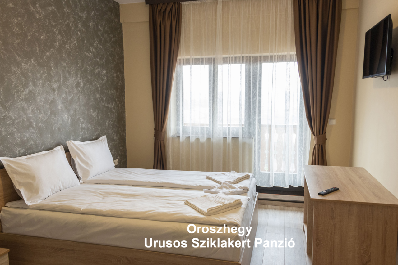 other_2108_39119_web_urusos_sziklakert.png